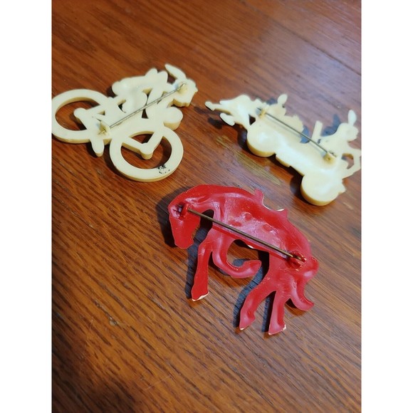 1940s Indian Brooch - Picture 6 of 8